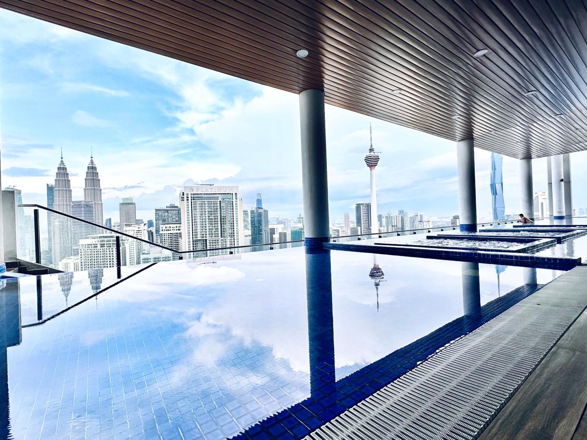 דירות קואלה לומפור The Luxe Colony Klcc By Infinitum מראה חיצוני תמונה